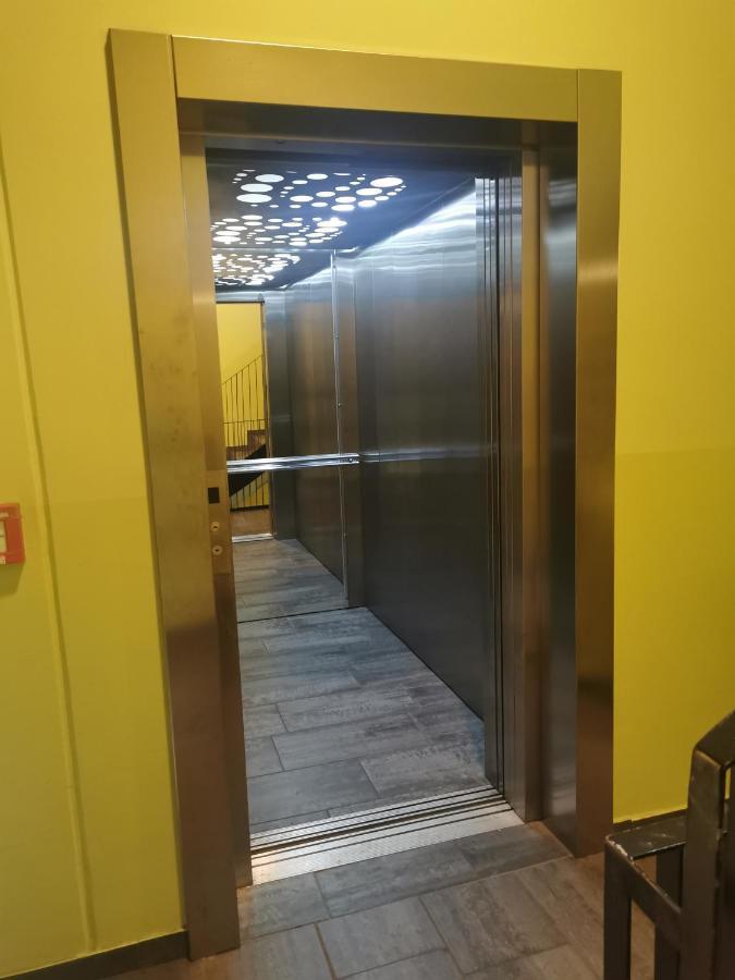 Cozy Apartment Ljubljana With Free Parking And Balcony Bagian luar foto